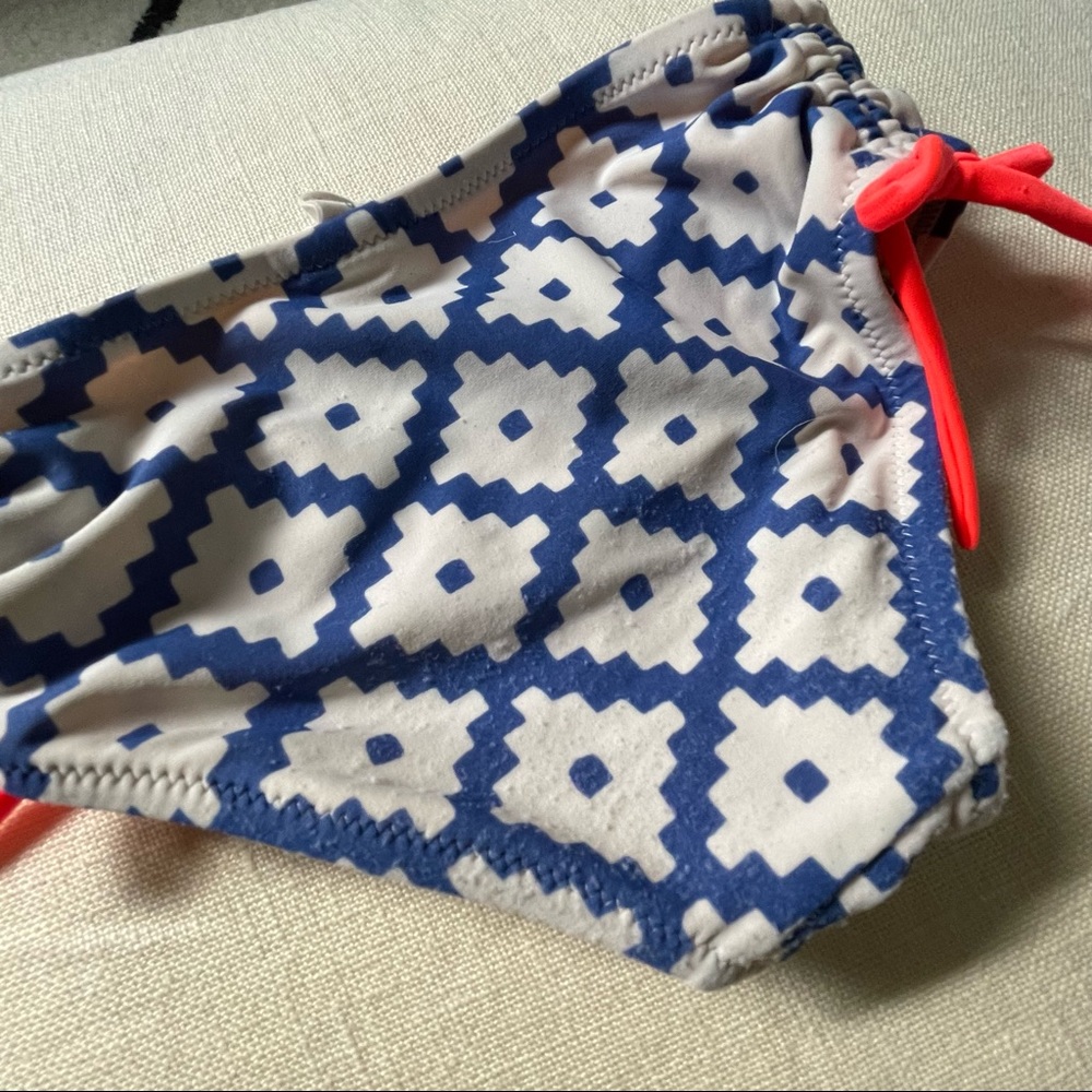 JCREW one piece women swim suit (mama+toddler listings) - Picture 8 of 8